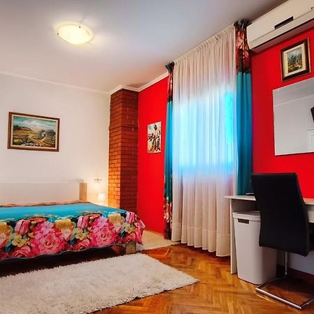 Apartman Ladybird Pula Eksteriør billede